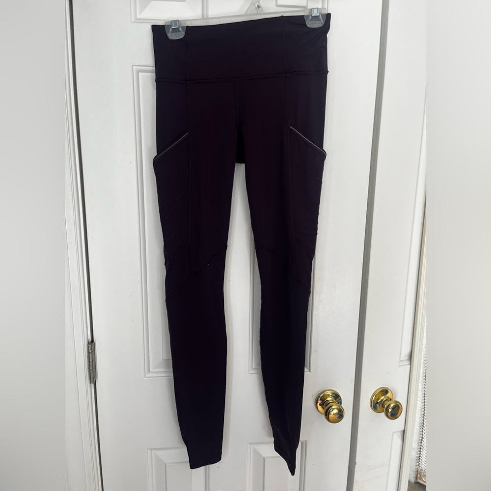 Great Condition Dark Purple Lululemon leggings size 4